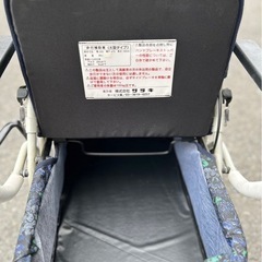 シルバーカー　座れる　買い物　株式会社サツキの画像