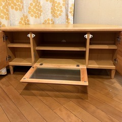 テレビ台の画像