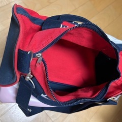 ＴＯＭＭＹ　ショルダーカバンの画像