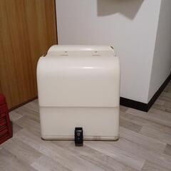 デリバリーボックス　リアボックス