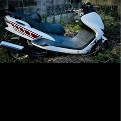 ヤマハ　マジェスティ　125
