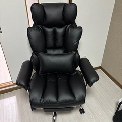 オフィスチェア・ゲーミングチェア 黒 組み立て済み ほぼ新品