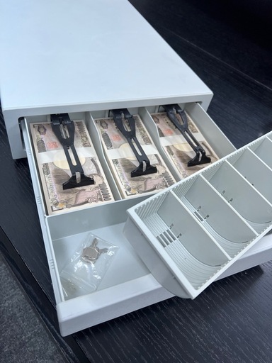 鍵付き 小型 レジスター ミニ　金庫