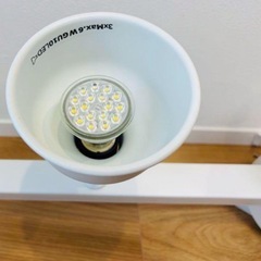 IKEAシーリングライト 白　ラーナルプ ホワイト 電球セットの画像