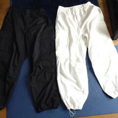 GUカーゴパンツ  ブラック&3回ほど使用ホワイト　Sサイズセット