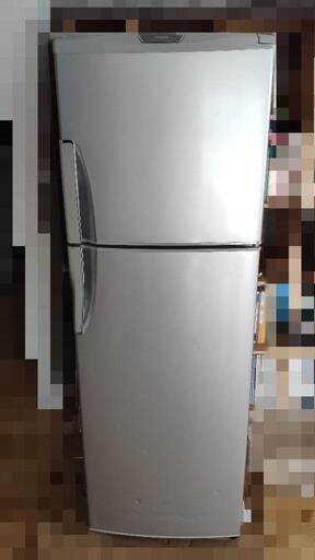 中古日立 R-23TA 冷蔵庫 (2007年製) (nfyns) 中野坂上のキッチン