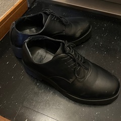 厚底　革靴の画像