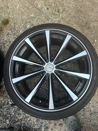 20インチアルミホイール　ヴェルファイア