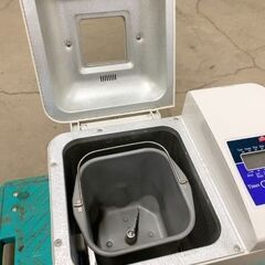 中古 REGAL リーガルジャパン ブレッドメーカー RJ7416 100V ホームベーカリー 家庭用 キッチン用品 キッチン家電  0201や7 D1の画像