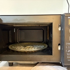 【お譲り先確定済】電子レンジ　兼　オーブントースター（説明書つき）の画像