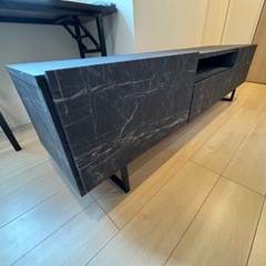 無料！定価39,800円　大理石調　テレビボード　幅175cm 国産　完成品の画像