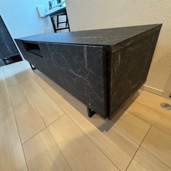 無料！定価39,800円　大理石調　テレビボード　幅175cm 国産　完成品の画像