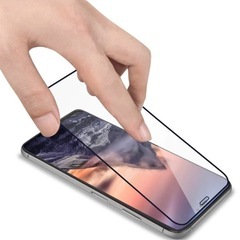 iPhone16Eフィルム