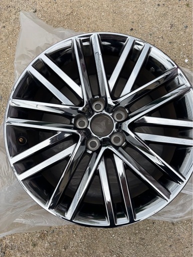 210クラウン⭐️純正アルミホイール⭐️1本　18インチ