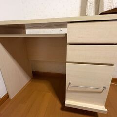 机　在宅　ナチュラルの画像