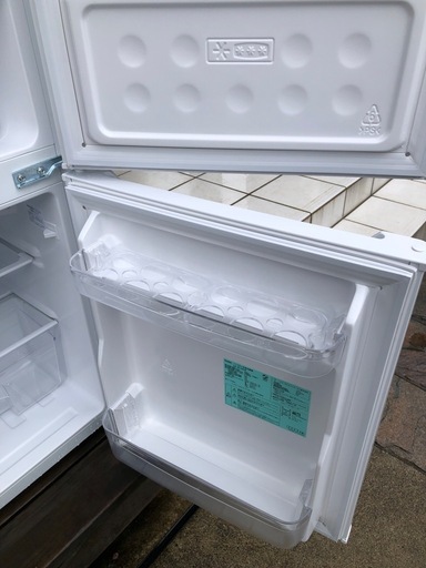 【受渡者決定済】配達可　2023年製Haier/ハイアールジャパン ノンフロン冷凍冷蔵庫 JR-N85E