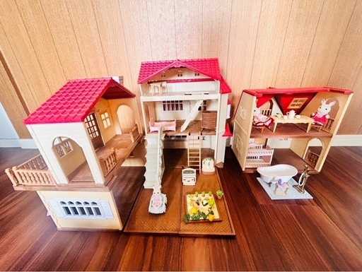 シルバニアファミリー 2階建ての家　赤い屋根　美品