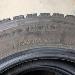 スタッドレスタイヤ155/65R14の画像