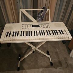 キーボード　スタンド　ヘッドフォン