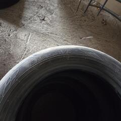 タイヤの画像