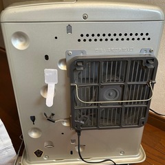 三菱　ビーバー石油ファンヒーター　作動品　2001年製の画像