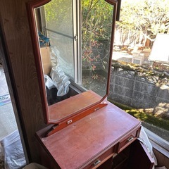 ドレッサー
