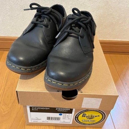 革靴 Dr.martens cavendish