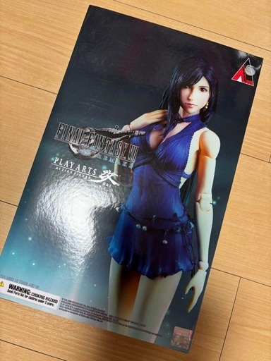 ファイナルファンタジー VII PLAY ARTS改 ティファ ドレス