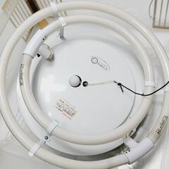 吊り下げ型照明器具・動作確認済み・傘幅38cm×高さ13cmの画像