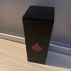 アルマンドピンク　空瓶、空箱の画像