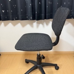 デスクチェアの画像