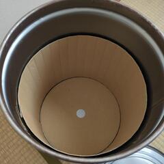 サッカー　缶椅子の画像