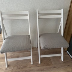 折りたたみチェア2つ【美品】の画像