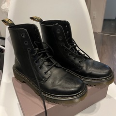 Dr.Martens