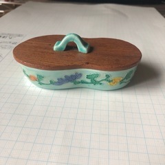 爪楊枝入れ　宝石入れ　陶器　瀬戸物　昭和当時物　美術品　コレクションの画像