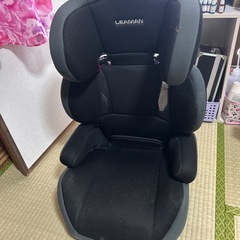 ジュニアシート