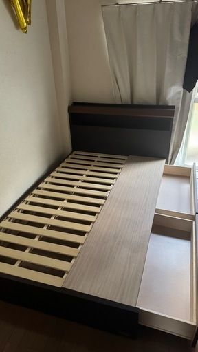 セミダブル　ベットフレーム　France BeD