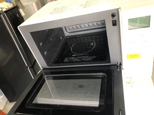 山善] 電子レンジ オーブンレンジ 18L 一人暮らし 二人暮らし トースト機能付き フラットテーブル ワンタッチメニュー搭載  ホワイト YRJ-F181V(W) 2020年