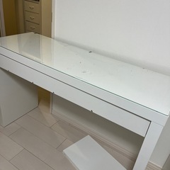 IKEAテーブル＆無印３段収納