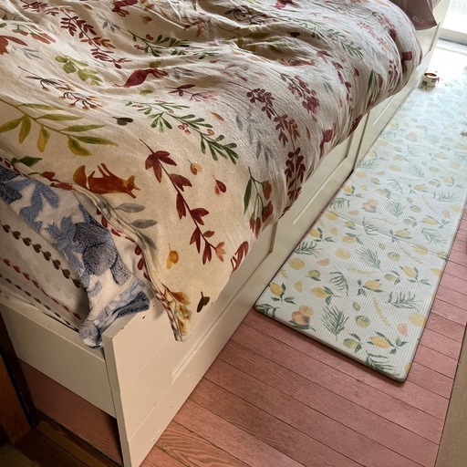 IKEAのダブルベット２台