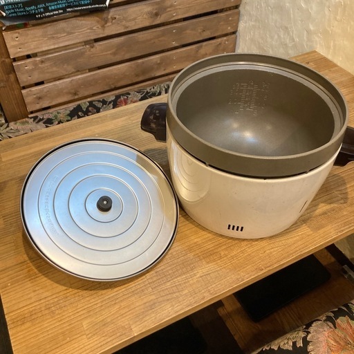 ガス炊飯器

