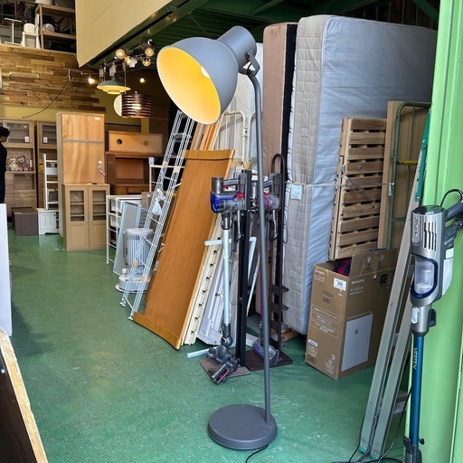 ?【IKEA/イケア】動作ok  ライト　照明　スタンドライト　インテリア　家具　電球なし