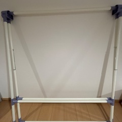 ふとん物干しスタンドタイプ