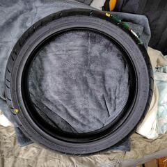 新品未使用！DUNLOP(ダンロップ)バイクタイヤ ROADSMART3S フロント 120/60ZR17 M/C (55W) チューブレスタイプ(TL)の画像