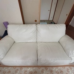 ソファ2台の画像