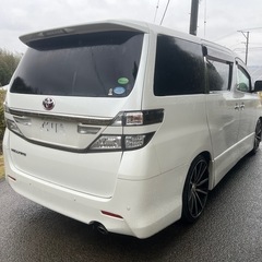 トヨタ ヴェルファイア★ 走行距離: 70500km の画像