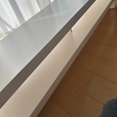 テレビボードの画像
