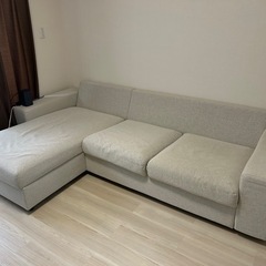 グレー
5.6人掛けソファ