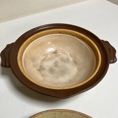 花柄装飾の陶器製土鍋　約25cmの画像