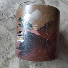 アルミ製火鉢　高さ約21cm　外径約23cm